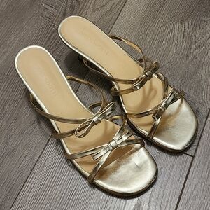 Leather strap bow ties heel sandals matte gold